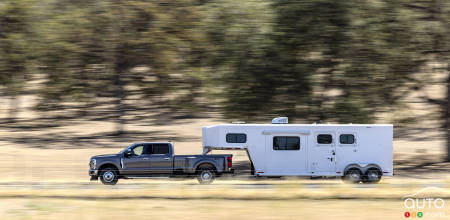 Ford Super Duty F-350 Lariat 2023